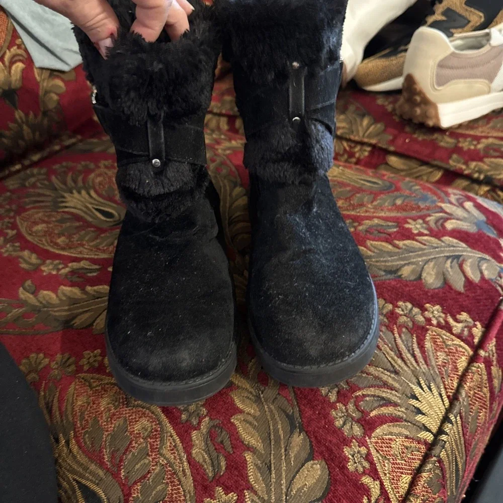 GBG Los Angeles Womens Adlea Black Winter & Snow Boots 7